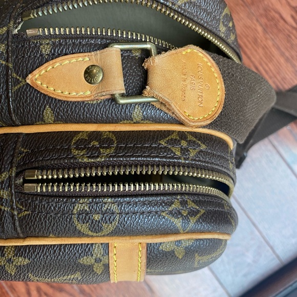 **SOLD** Louis Vuitton PM Reporter Messenger Shoulder Crossbody Bag - Picture 8 of 15